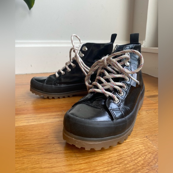 Superga Alpina Boot, size 36 (US size 6) - Picture 3 of 4